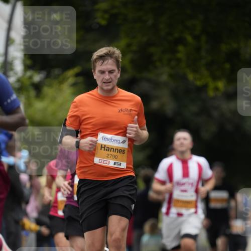 30.08.2026 - Blankeneser Heldenlauf Patografie http://msf.ph/oto/10089497 30.08.2026 11:53:00 Ziel 2244, 2533, 2790, 2902 meine-sportfotos.de