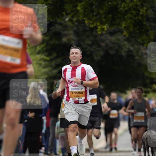 30.08.2026 - Blankeneser Heldenlauf Patografie http://msf.ph/oto/10089502 30.08.2026 11:53:01 Ziel 2244, 2533, 2790, 2902 meine-sportfotos.de