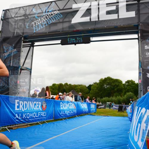 30.08.2026 - Elbe Triathlon Hamburg LAZAROV Photography http://msf.ph/oto/10089509 30.08.2026 12:41:14 Ziel 1726, 1752 meine-sportfotos.de