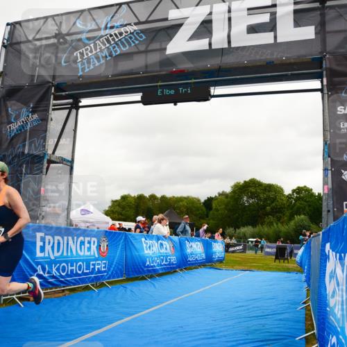 30.08.2026 - Elbe Triathlon Hamburg LAZAROV Photography http://msf.ph/oto/10089517 30.08.2026 12:41:35 Ziel 1709 meine-sportfotos.de