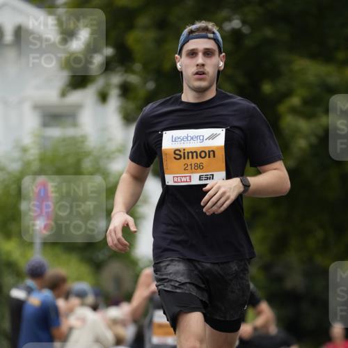 30.08.2026 - Blankeneser Heldenlauf Patografie http://msf.ph/oto/10089525 30.08.2026 11:53:13 Ziel 2004, 2173, 2186, 2404, 2433, 2699 meine-sportfotos.de