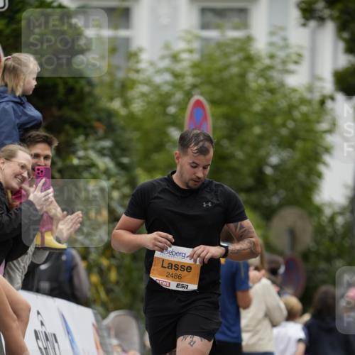 30.08.2026 - Blankeneser Heldenlauf Patografie http://msf.ph/oto/10089552 30.08.2026 11:53:27 Ziel 2137, 2339, 2453, 2486, 2669 meine-sportfotos.de