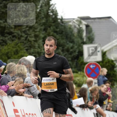 30.08.2026 - Blankeneser Heldenlauf Patografie http://msf.ph/oto/10089557 30.08.2026 11:53:30 Ziel 2137, 2339, 2453, 2486, 2669, 2851 meine-sportfotos.de
