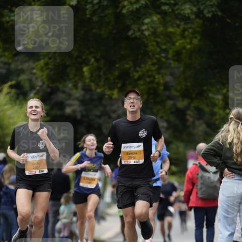 30.08.2026 - Blankeneser Heldenlauf Patografie http://msf.ph/oto/10089586 30.08.2026 11:53:48 Ziel 2592, 2942, 2957 meine-sportfotos.de