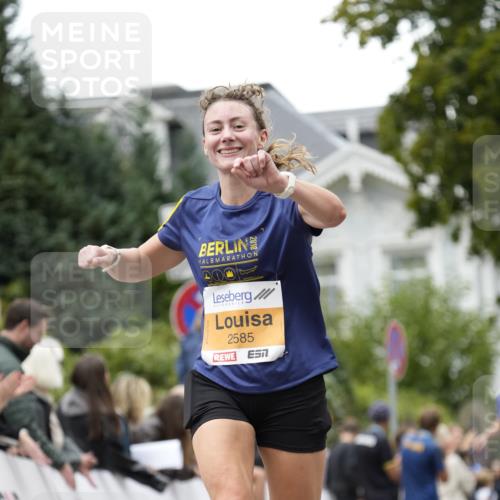 30.08.2026 - Blankeneser Heldenlauf Patografie http://msf.ph/oto/10089607 30.08.2026 11:53:59 Ziel 2247, 2303, 2324, 2585, 2942, 2957 meine-sportfotos.de