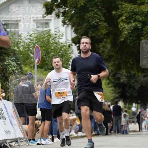 30.08.2026 - Blankeneser Heldenlauf Patografie http://msf.ph/oto/10089618 30.08.2026 11:54:03 Ziel 2247, 2324, 2468, 2585 meine-sportfotos.de