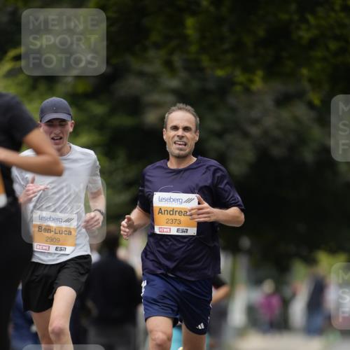 30.08.2026 - Blankeneser Heldenlauf Patografie http://msf.ph/oto/10089636 30.08.2026 11:54:15 Ziel 2327, 2373, 2909 meine-sportfotos.de