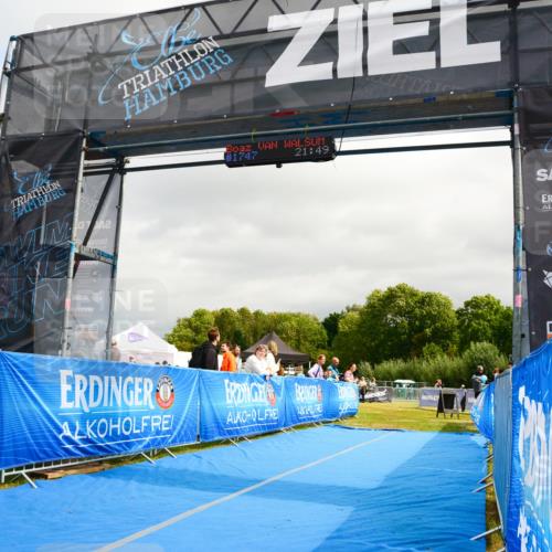 30.08.2026 - Elbe Triathlon Hamburg LAZAROV Photography http://msf.ph/oto/10089660 30.08.2026 12:44:35 Ziel  meine-sportfotos.de