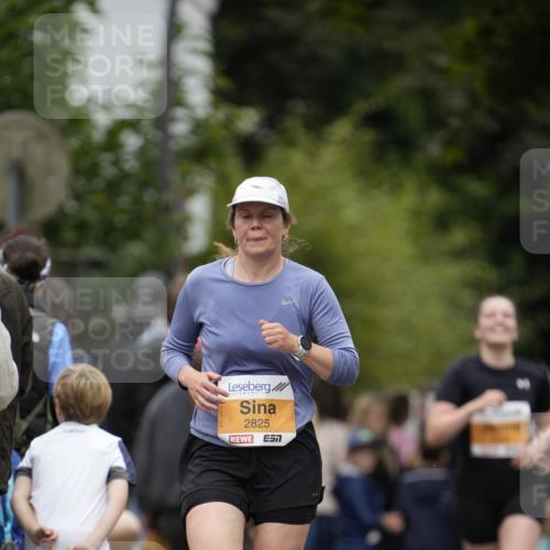 30.08.2026 - Blankeneser Heldenlauf Patografie http://msf.ph/oto/10089669 30.08.2026 11:54:36 Ziel 2701, 2825, 4030 meine-sportfotos.de
