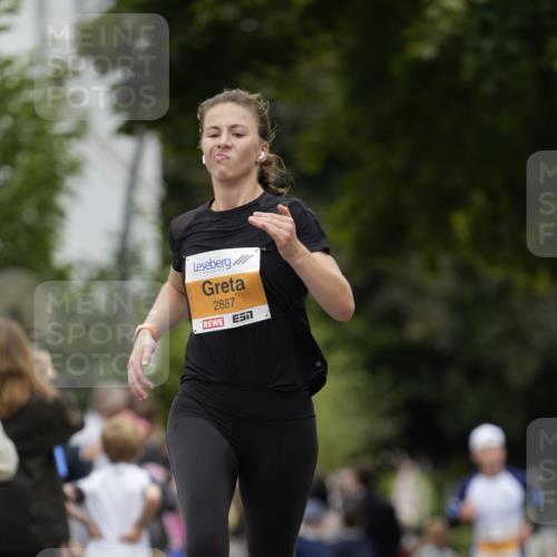 30.08.2026 - Blankeneser Heldenlauf Patografie http://msf.ph/oto/10089708 30.08.2026 11:55:04 Ziel 2447, 2887 meine-sportfotos.de