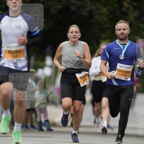 30.08.2026 - Blankeneser Heldenlauf Patografie http://msf.ph/oto/10089718 30.08.2026 11:55:10 Ziel 2864, 2887 meine-sportfotos.de