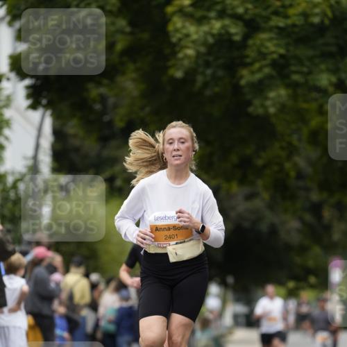 30.08.2026 - Blankeneser Heldenlauf Patografie http://msf.ph/oto/10089737 30.08.2026 11:55:19 Ziel 2350, 2401, 2649, 2864 meine-sportfotos.de