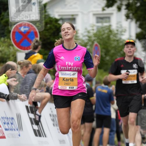 30.08.2026 - Blankeneser Heldenlauf Patografie http://msf.ph/oto/10089807 30.08.2026 11:56:16 Ziel 2182, 2262, 2263, 2322, 2392, 2407 meine-sportfotos.de