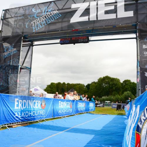 30.08.2026 - Elbe Triathlon Hamburg LAZAROV Photography http://msf.ph/oto/10089817 30.08.2026 12:45:47 Ziel  meine-sportfotos.de