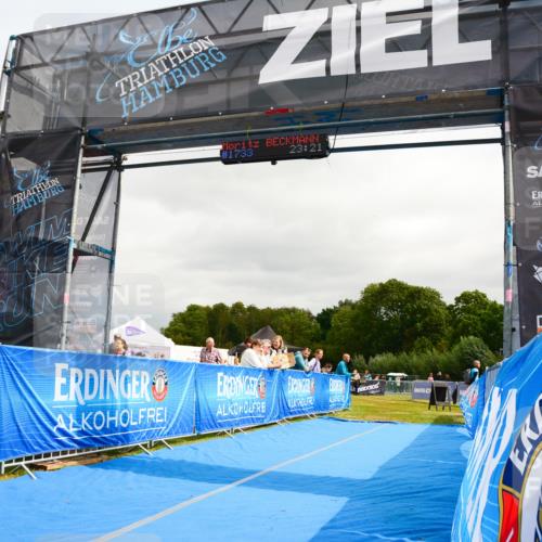 30.08.2026 - Elbe Triathlon Hamburg LAZAROV Photography http://msf.ph/oto/10089831 30.08.2026 12:45:49 Ziel  meine-sportfotos.de