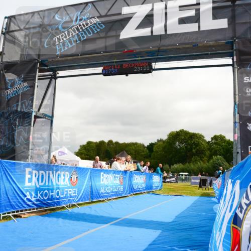 30.08.2026 - Elbe Triathlon Hamburg LAZAROV Photography http://msf.ph/oto/10089833 30.08.2026 12:45:49 Ziel  meine-sportfotos.de