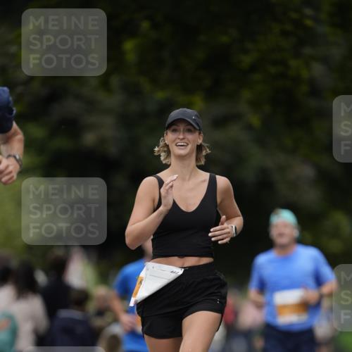 30.08.2026 - Blankeneser Heldenlauf Patografie http://msf.ph/oto/10089844 30.08.2026 11:56:34 Ziel 2507, 2610, 2717, 2916, 4206 meine-sportfotos.de