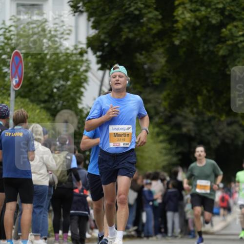 30.08.2026 - Blankeneser Heldenlauf Patografie http://msf.ph/oto/10089861 30.08.2026 11:56:43 Ziel 2219, 2289, 2507, 2610, 2916 meine-sportfotos.de