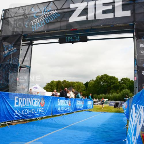 30.08.2026 - Elbe Triathlon Hamburg LAZAROV Photography http://msf.ph/oto/10089950 30.08.2026 12:46:54 Ziel 1732 meine-sportfotos.de