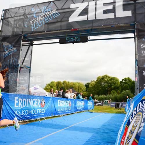 30.08.2026 - Elbe Triathlon Hamburg LAZAROV Photography http://msf.ph/oto/10090022 30.08.2026 12:47:29 Ziel 1728, 1760 meine-sportfotos.de