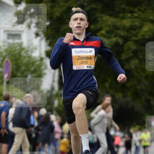 30.08.2026 - Blankeneser Heldenlauf Patografie http://msf.ph/oto/10090142 30.08.2026 11:59:23 Ziel 2293, 2479, 2802, 4296 meine-sportfotos.de
