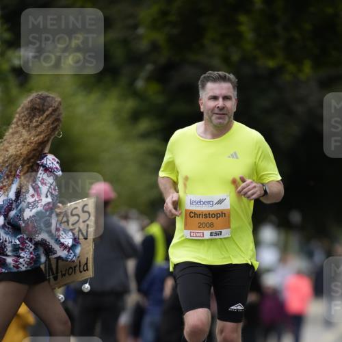 30.08.2026 - Blankeneser Heldenlauf Patografie http://msf.ph/oto/10090156 30.08.2026 11:59:38 Ziel 2008, 2801 meine-sportfotos.de