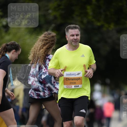 30.08.2026 - Blankeneser Heldenlauf Patografie http://msf.ph/oto/10090158 30.08.2026 11:59:39 Ziel 2008, 2801 meine-sportfotos.de