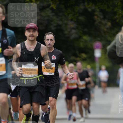 30.08.2026 - Blankeneser Heldenlauf Patografie http://msf.ph/oto/10090200 30.08.2026 12:00:07 Ziel 2572, 2630 meine-sportfotos.de