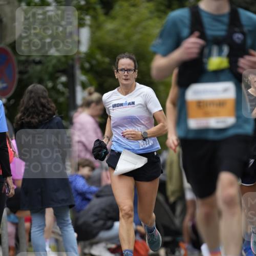 30.08.2026 - Blankeneser Heldenlauf Patografie http://msf.ph/oto/10090204 30.08.2026 12:00:09 Ziel 2160, 2161, 2572, 2630 meine-sportfotos.de