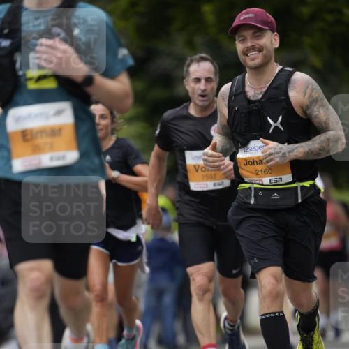 30.08.2026 - Blankeneser Heldenlauf Patografie http://msf.ph/oto/10090209 30.08.2026 12:00:11 Ziel 2160, 2161, 2168, 2461, 2572, 2593, 2630 meine-sportfotos.de