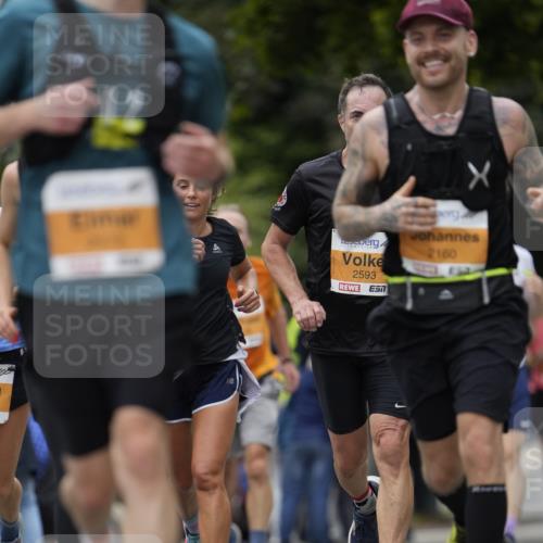 30.08.2026 - Blankeneser Heldenlauf Patografie http://msf.ph/oto/10090211 30.08.2026 12:00:11 Ziel 2160, 2161, 2168, 2461, 2572, 2593, 2630 meine-sportfotos.de