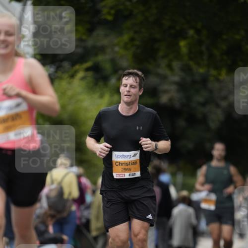 30.08.2026 - Blankeneser Heldenlauf Patografie http://msf.ph/oto/10090239 30.08.2026 12:00:23 Ziel 2168, 2273, 2528, 2565, 2891 meine-sportfotos.de