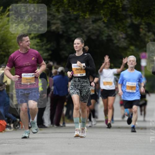 30.08.2026 - Blankeneser Heldenlauf Patografie http://msf.ph/oto/10090286 30.08.2026 12:00:49 Ziel 2020, 2323, 2349, 2856 meine-sportfotos.de