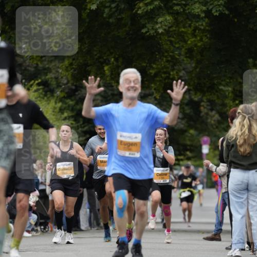 30.08.2026 - Blankeneser Heldenlauf Patografie http://msf.ph/oto/10090308 30.08.2026 12:00:57 Ziel 2146, 2286, 2660, 2917, 2937 meine-sportfotos.de
