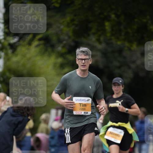 30.08.2026 - Blankeneser Heldenlauf Patografie http://msf.ph/oto/10090324 30.08.2026 12:01:07 Ziel 2145, 2146, 2286, 2765, 2830, 2917 meine-sportfotos.de