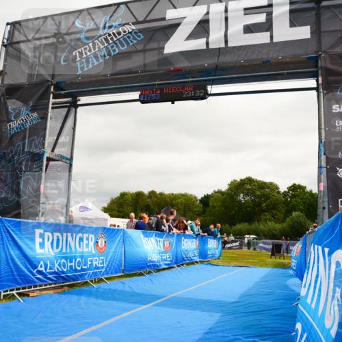 30.08.2026 - Elbe Triathlon Hamburg LAZAROV Photography http://msf.ph/oto/10090401 30.08.2026 12:51:15 Ziel  meine-sportfotos.de