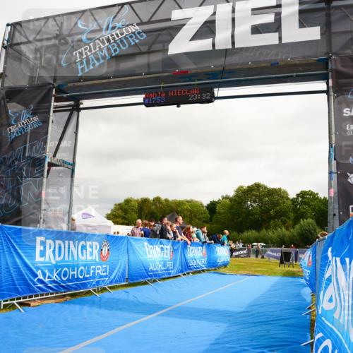 30.08.2026 - Elbe Triathlon Hamburg LAZAROV Photography http://msf.ph/oto/10090414 30.08.2026 12:51:22 Ziel  meine-sportfotos.de