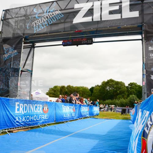 30.08.2026 - Elbe Triathlon Hamburg LAZAROV Photography http://msf.ph/oto/10090422 30.08.2026 12:51:24 Ziel  meine-sportfotos.de