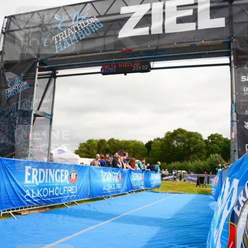 30.08.2026 - Elbe Triathlon Hamburg LAZAROV Photography http://msf.ph/oto/10090424 30.08.2026 12:51:24 Ziel  meine-sportfotos.de