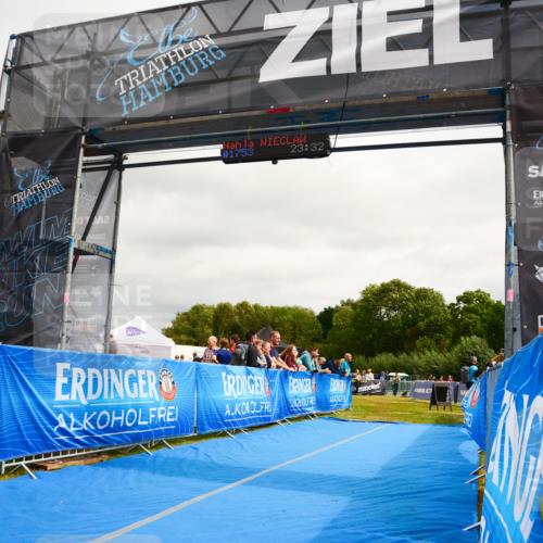 30.08.2026 - Elbe Triathlon Hamburg LAZAROV Photography http://msf.ph/oto/10090431 30.08.2026 12:51:26 Ziel  meine-sportfotos.de