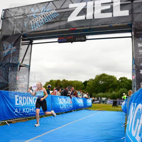 30.08.2026 - Elbe Triathlon Hamburg LAZAROV Photography http://msf.ph/oto/10090500 30.08.2026 12:54:01 Ziel 1761, 1855 meine-sportfotos.de
