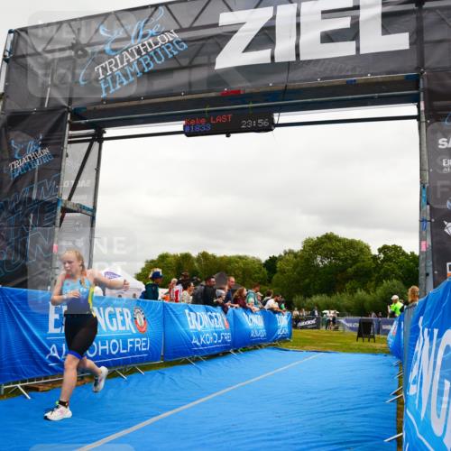 30.08.2026 - Elbe Triathlon Hamburg LAZAROV Photography http://msf.ph/oto/10090502 30.08.2026 12:54:02 Ziel 1761, 1855 meine-sportfotos.de
