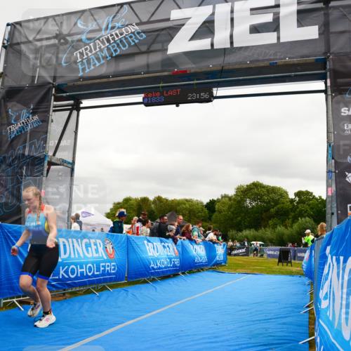 30.08.2026 - Elbe Triathlon Hamburg LAZAROV Photography http://msf.ph/oto/10090503 30.08.2026 12:54:02 Ziel 1761, 1855 meine-sportfotos.de