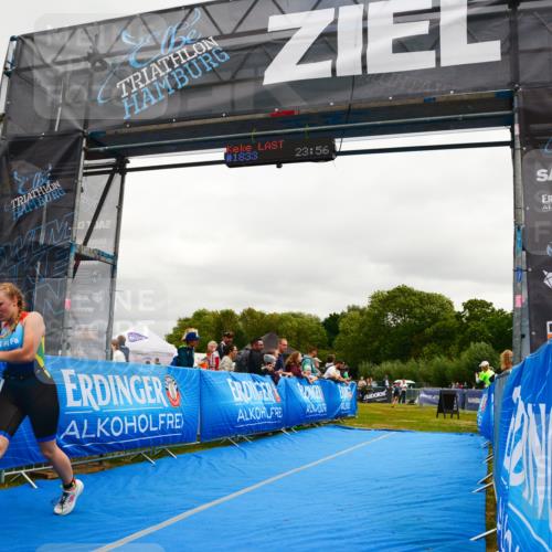 30.08.2026 - Elbe Triathlon Hamburg LAZAROV Photography http://msf.ph/oto/10090504 30.08.2026 12:54:02 Ziel 1761, 1855 meine-sportfotos.de