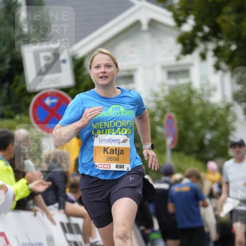 30.08.2026 - Blankeneser Heldenlauf Patografie http://msf.ph/oto/10090531 30.08.2026 12:01:43 Ziel 2065, 2210, 2330, 2646, 2698, 2904 meine-sportfotos.de