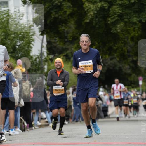 30.08.2026 - Blankeneser Heldenlauf Patografie http://msf.ph/oto/10090535 30.08.2026 12:01:45 Ziel 2065, 2210, 2330, 2646, 2698, 2904 meine-sportfotos.de