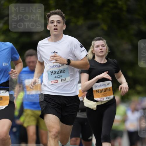 30.08.2026 - Blankeneser Heldenlauf Patografie http://msf.ph/oto/10090570 30.08.2026 12:02:01 Ziel 2067, 2171, 2326, 2490, 2626, 4428 meine-sportfotos.de