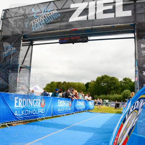 30.08.2026 - Elbe Triathlon Hamburg LAZAROV Photography http://msf.ph/oto/10090576 30.08.2026 12:54:43 Ziel 1839, 1880 meine-sportfotos.de