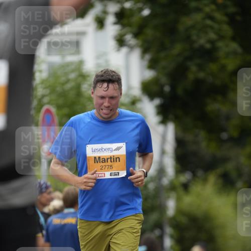 30.08.2026 - Blankeneser Heldenlauf Patografie http://msf.ph/oto/10090586 30.08.2026 12:02:10 Ziel 2067, 2326, 2417, 2490, 2775, 4428 meine-sportfotos.de