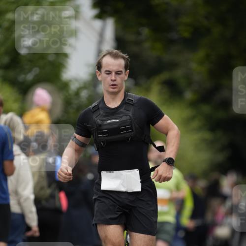 30.08.2026 - Blankeneser Heldenlauf Patografie http://msf.ph/oto/10090594 30.08.2026 12:02:14 Ziel 2417, 2775, 4086 meine-sportfotos.de